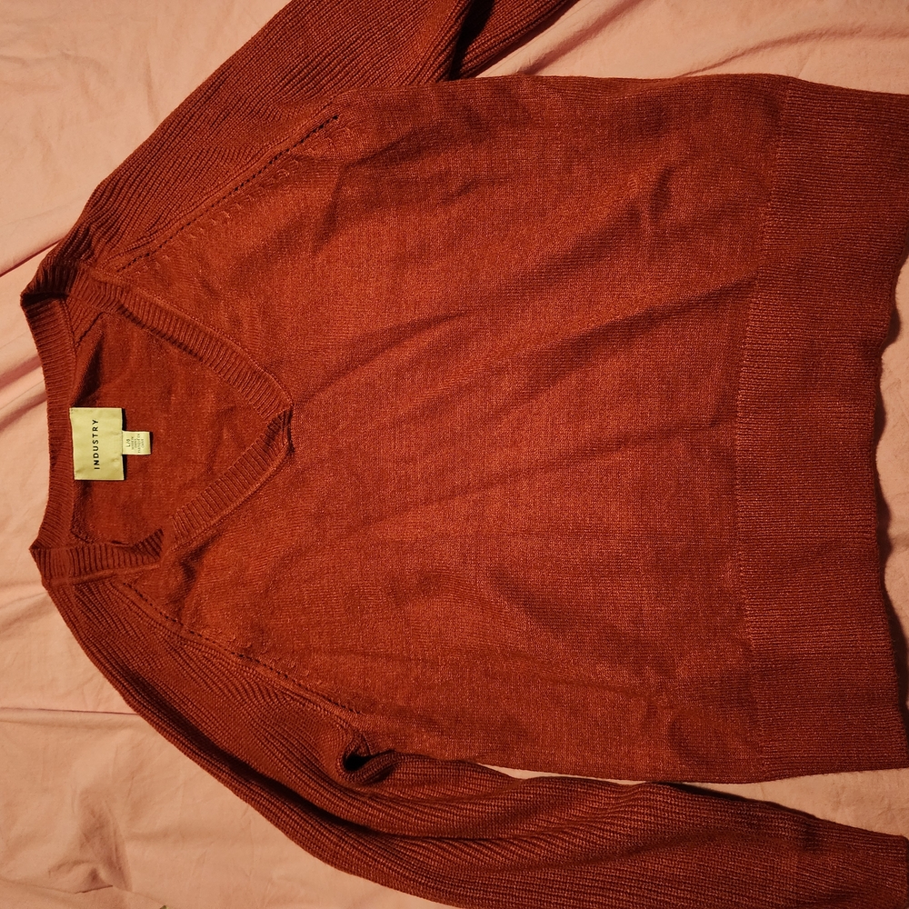 Cozy Brown V-Neck Sweater Soft Knit Long Sleeve
